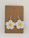 DAISY EARRINGS - LARGE PETAL