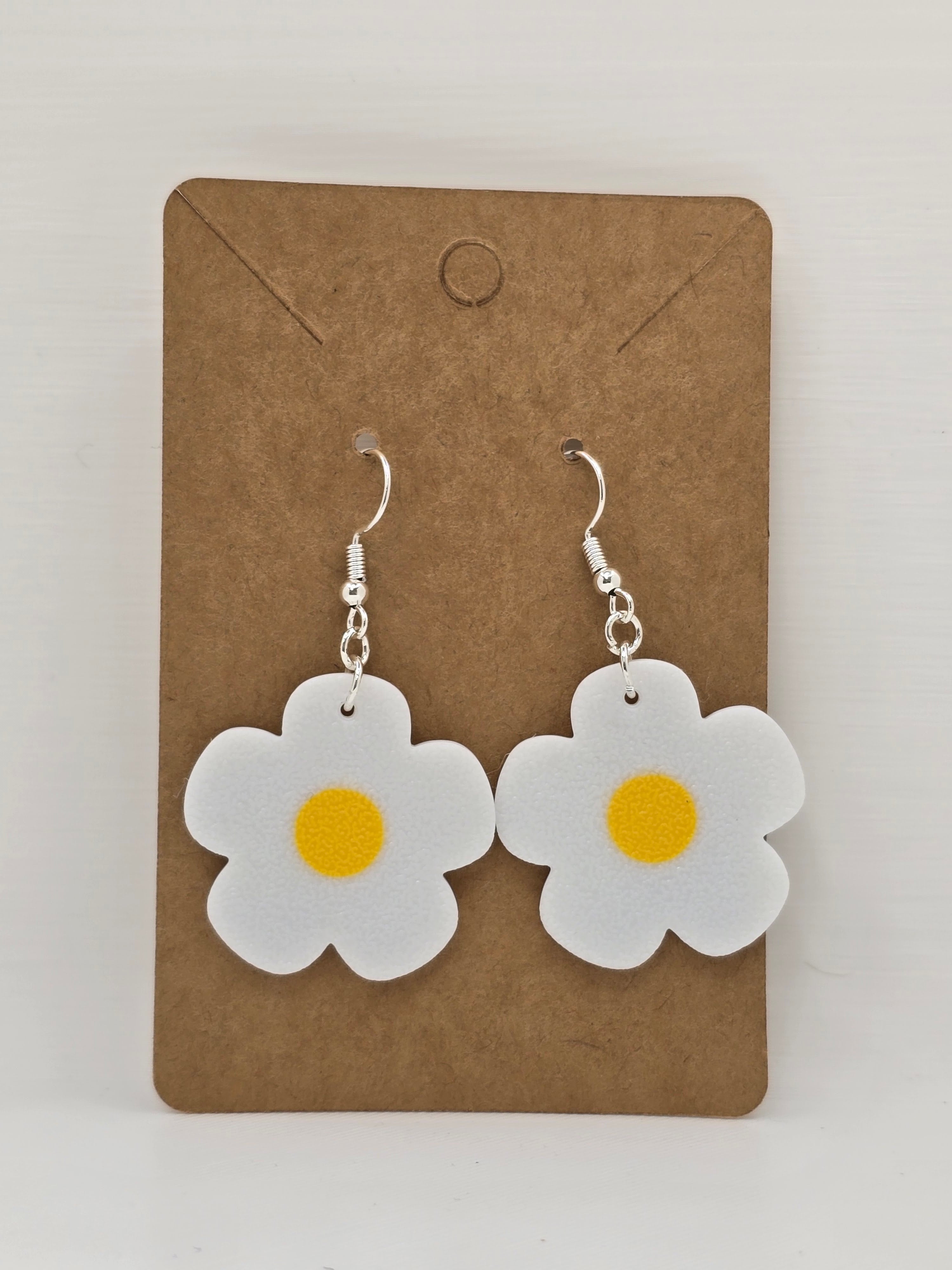 DAISY EARRINGS - LARGE PETAL